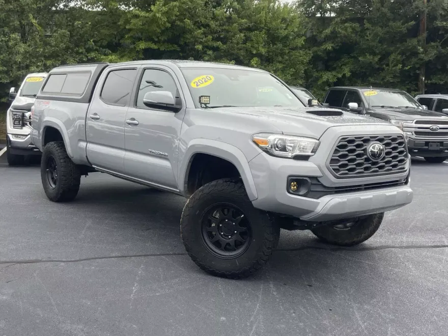2020 Toyota Tacoma TRD Sport V6 4x4 photo 1