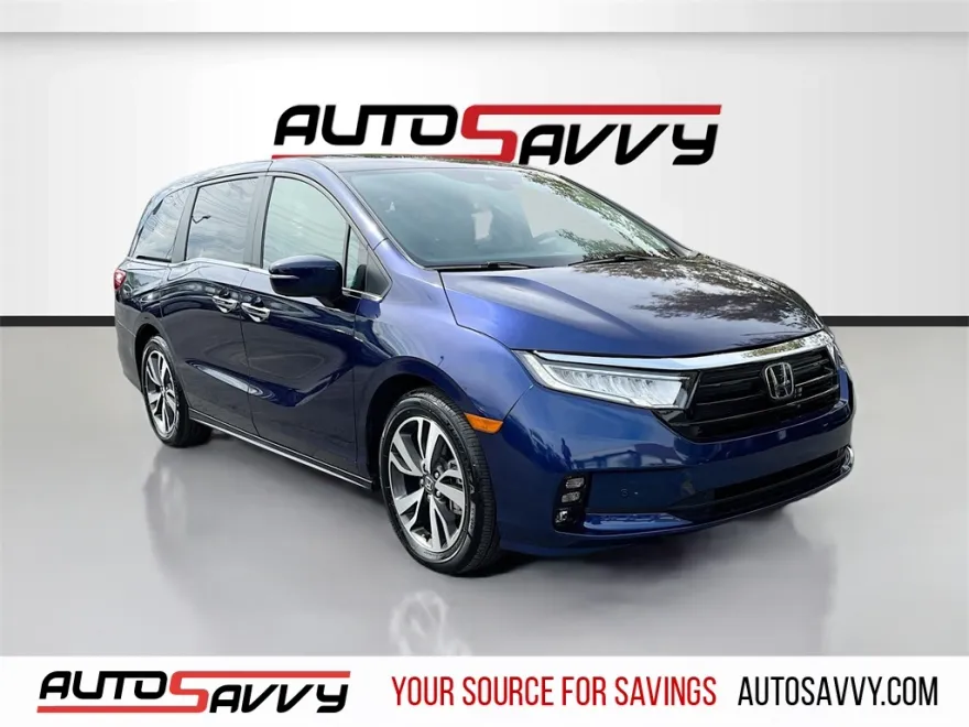 2024 Honda Odyssey Touring photo 1