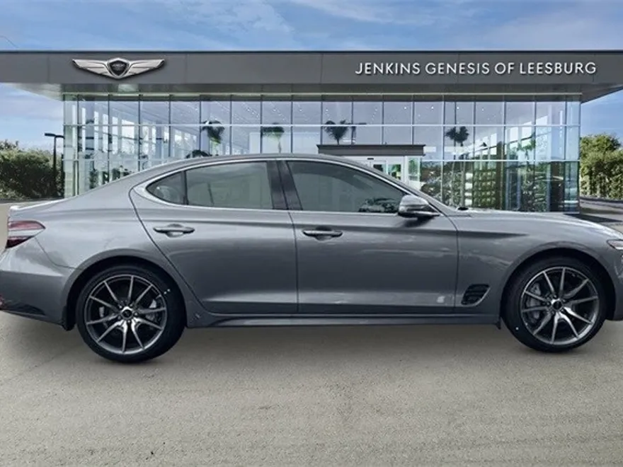 2025 Genesis G70 2.5T photo 2