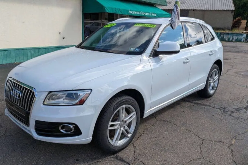 2015 Audi Q5 2.0T Premium Plus photo 1