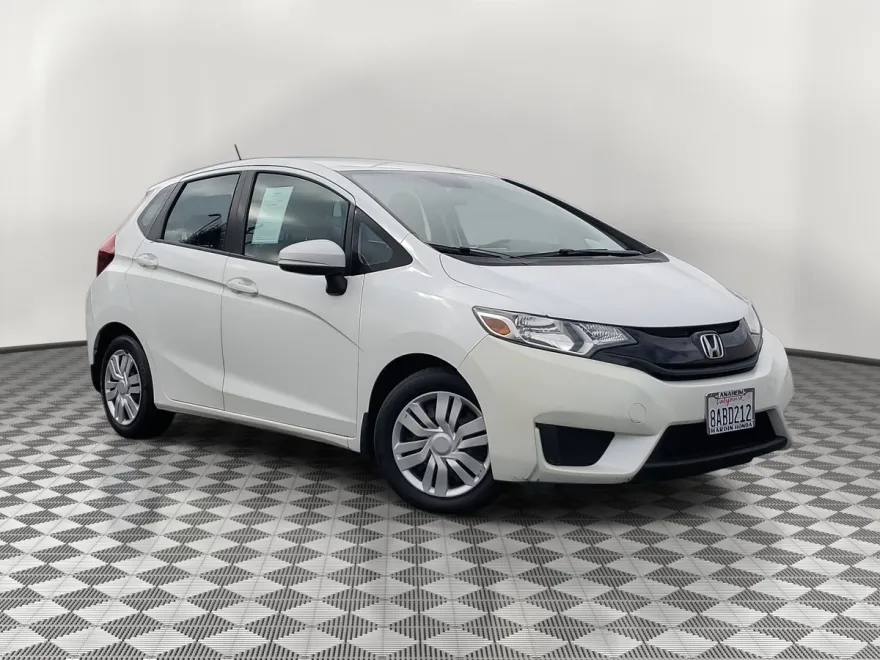2015 Honda Fit LX photo 1