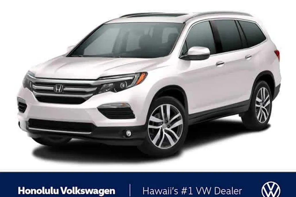 2016 Honda Pilot Touring photo 1