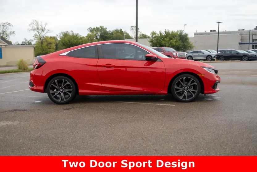 2019 Honda Civic Sport photo 1