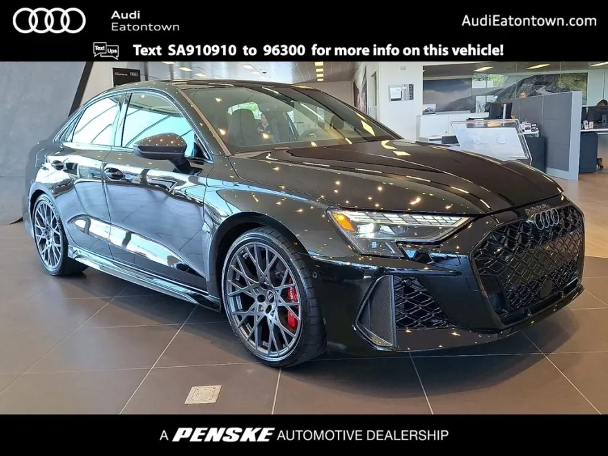 2025 Audi RS 3 Base photo 1