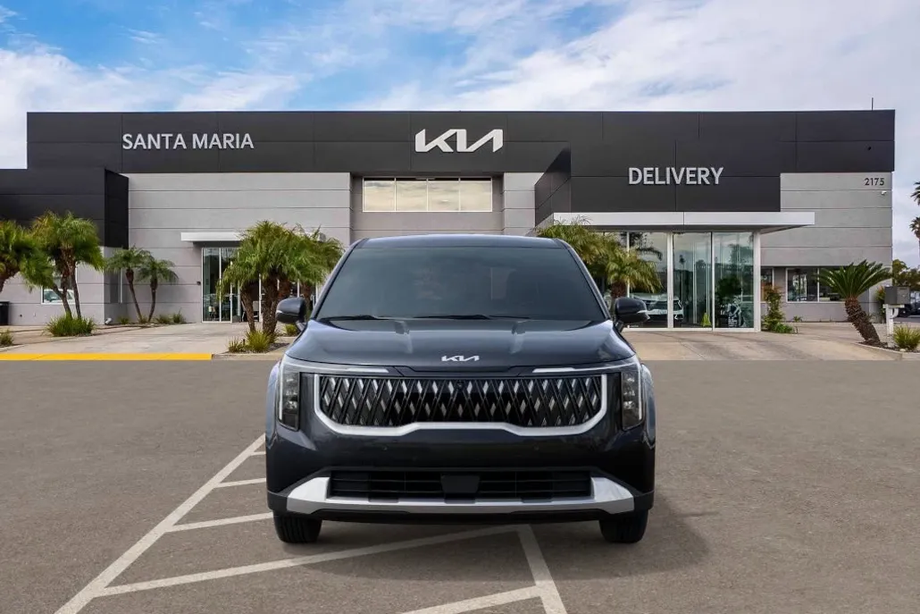 2026 Kia Carnival LX photo 1