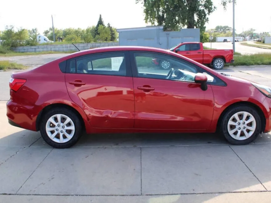 2017 Kia Rio LX photo 1