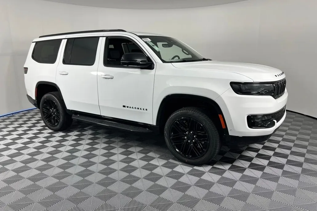 2025 Jeep Wagoneer Carbide photo 1