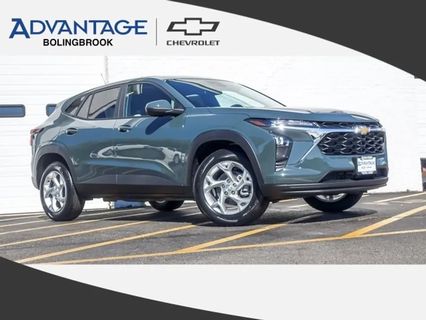 2026 Chevrolet Trax LS photo 1