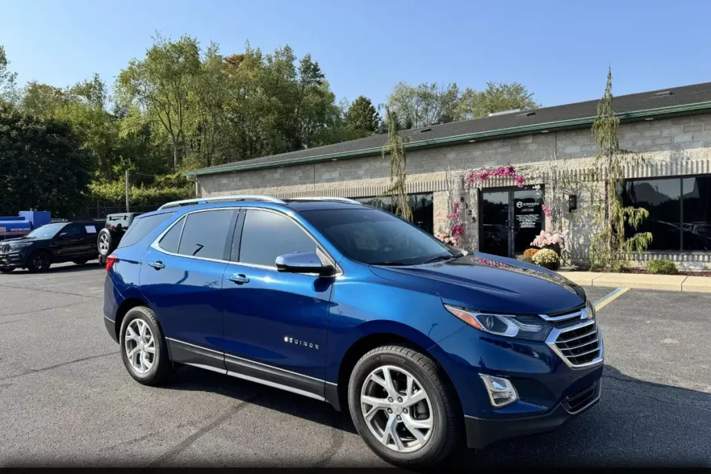 2020 Chevrolet Equinox Premier photo 1