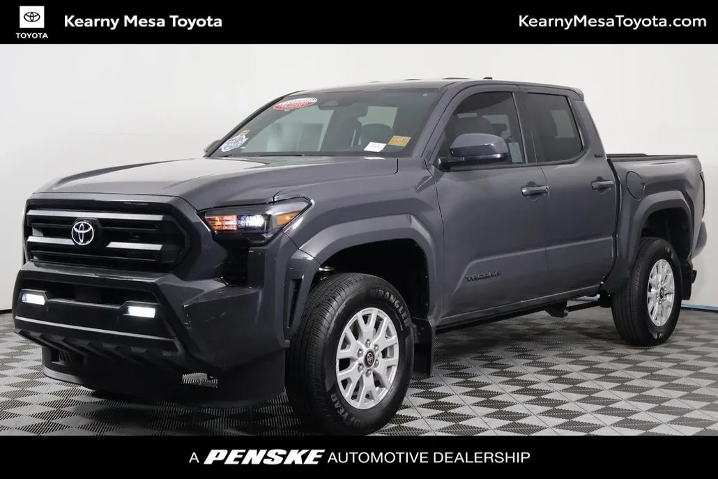 2025 Toyota Tacoma SR5 photo 1