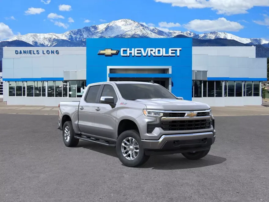 2026 Chevrolet Silverado 1500 LT photo 1