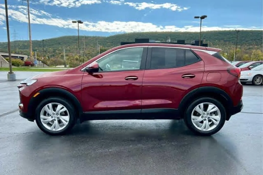 2024 Buick Encore GX Preferred photo 1