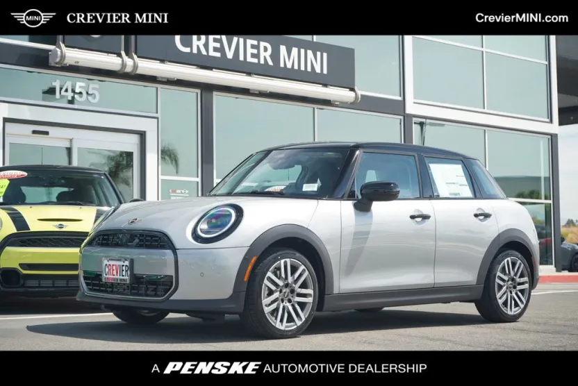 2026 Mini Cooper 4 Door Hardtop Signature photo 1