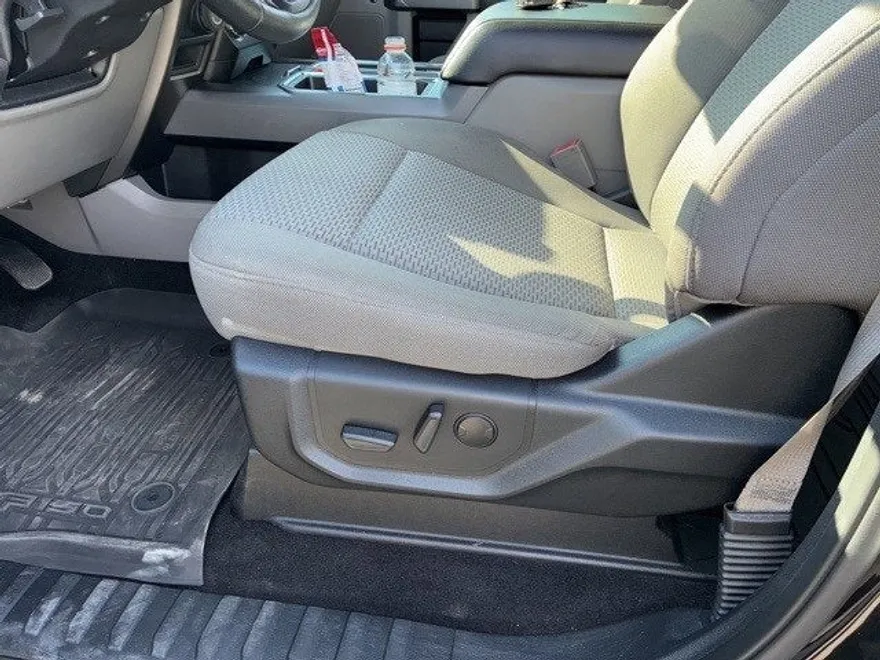 2020 Ford F-150 XL photo 1