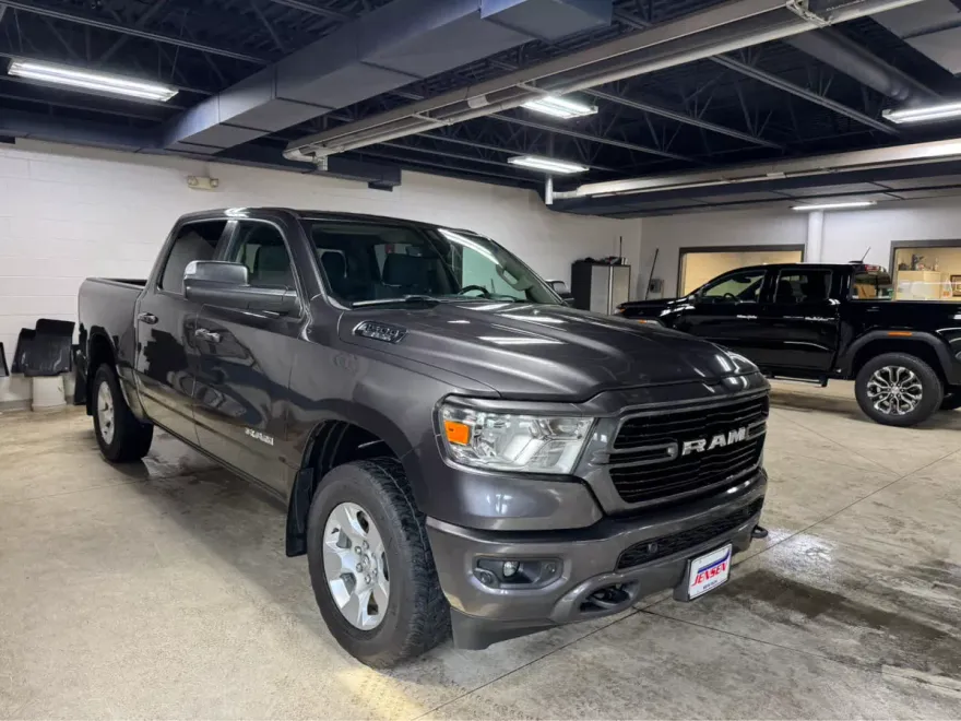 2020 Ram 1500 Big Horn photo 1
