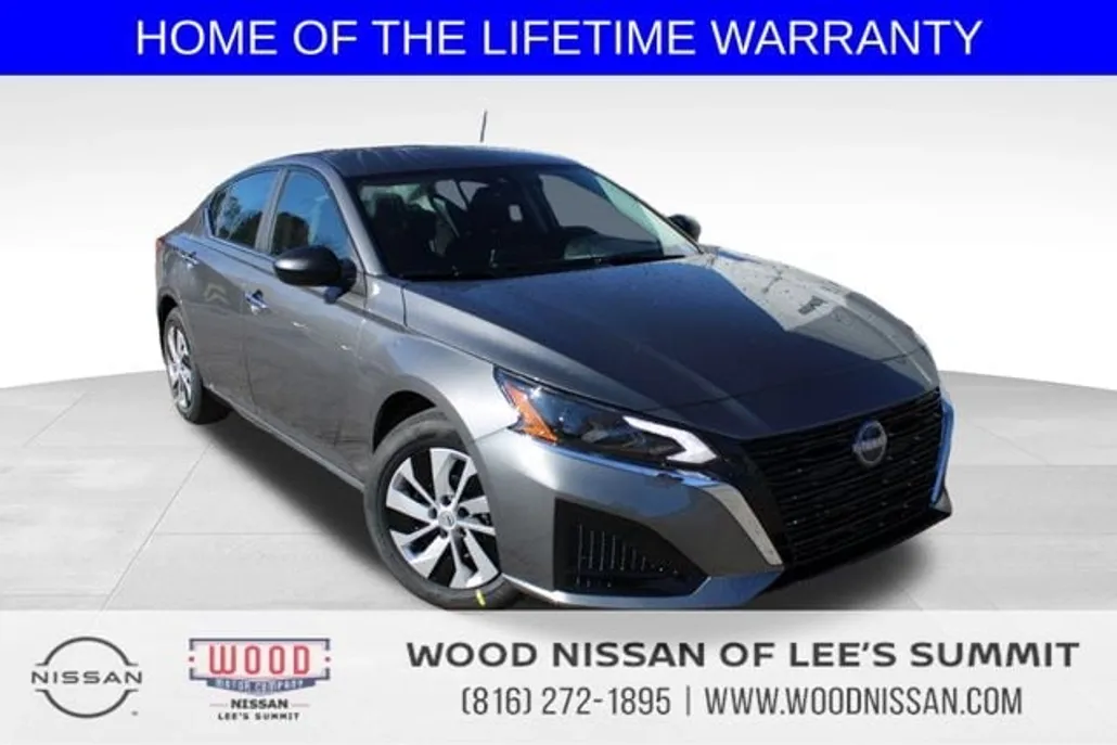 2025 Nissan Altima S photo 1