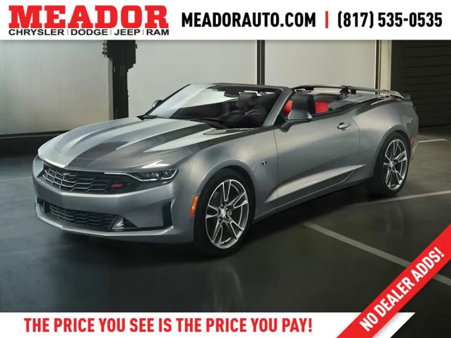 2023 Chevrolet Camaro 1LT photo 1