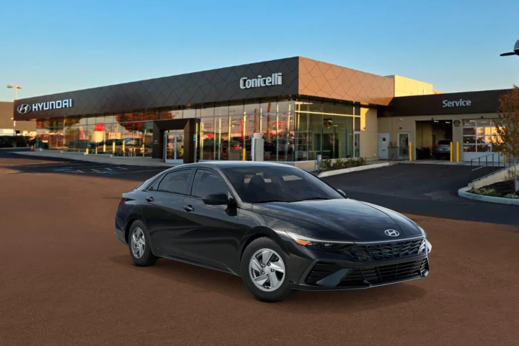2025 Hyundai Elantra SE photo 1