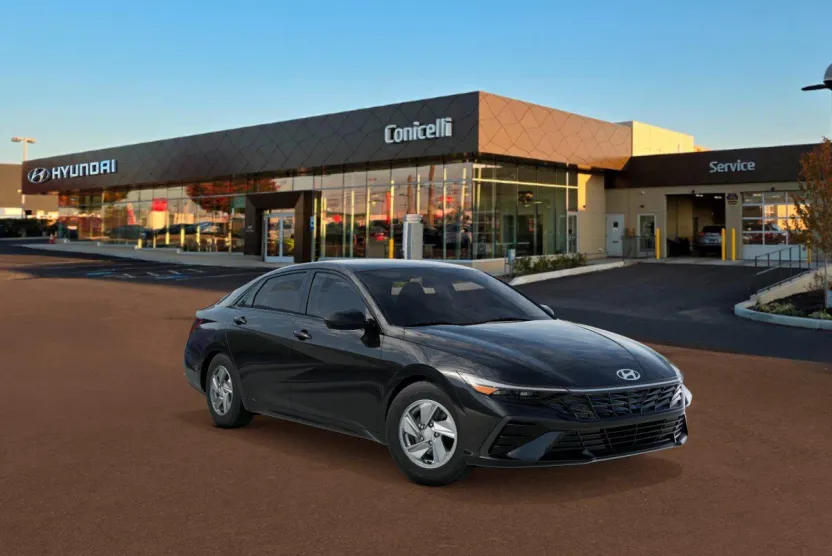 2025 Hyundai Elantra SE photo 1