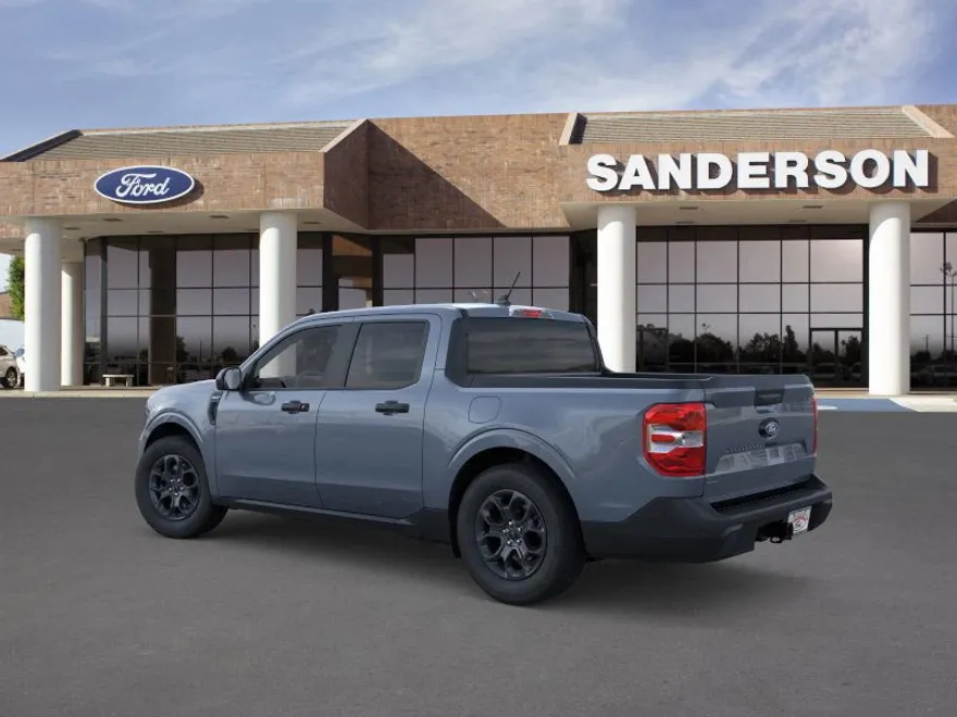 2025 Ford Maverick XLT photo 1