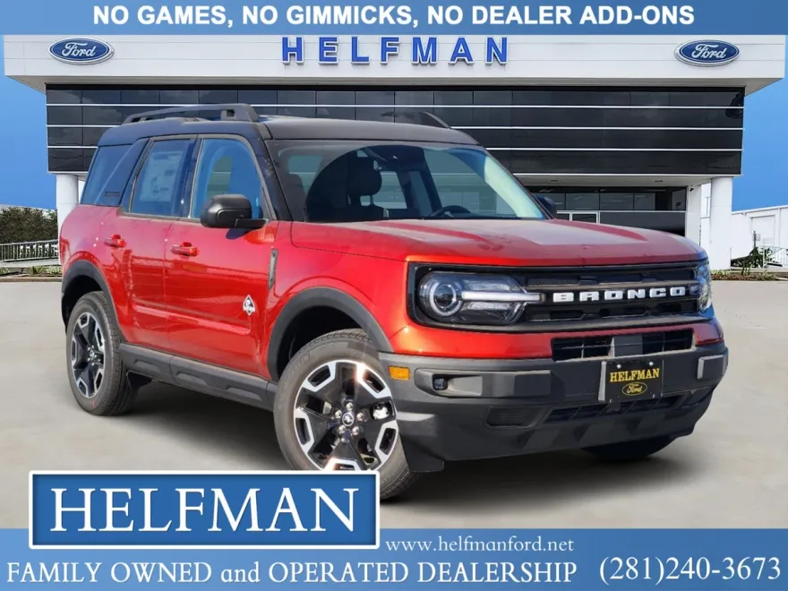2024 Ford Bronco Sport Outer Banks photo 1