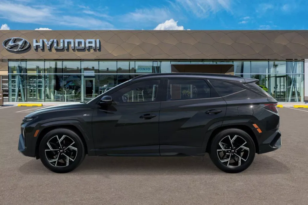 2025 Hyundai Tucson Hybrid N Line photo 1