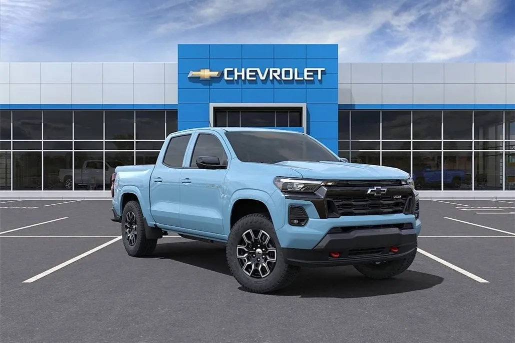 2025 Chevrolet Colorado Z71 photo 1