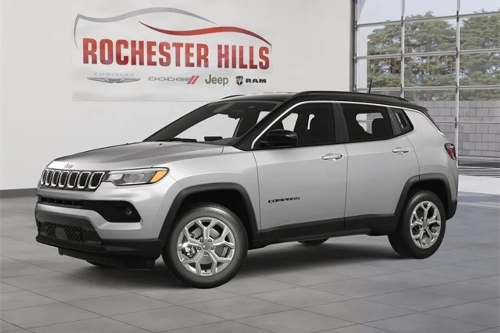 2024 Jeep Compass Latitude photo 1