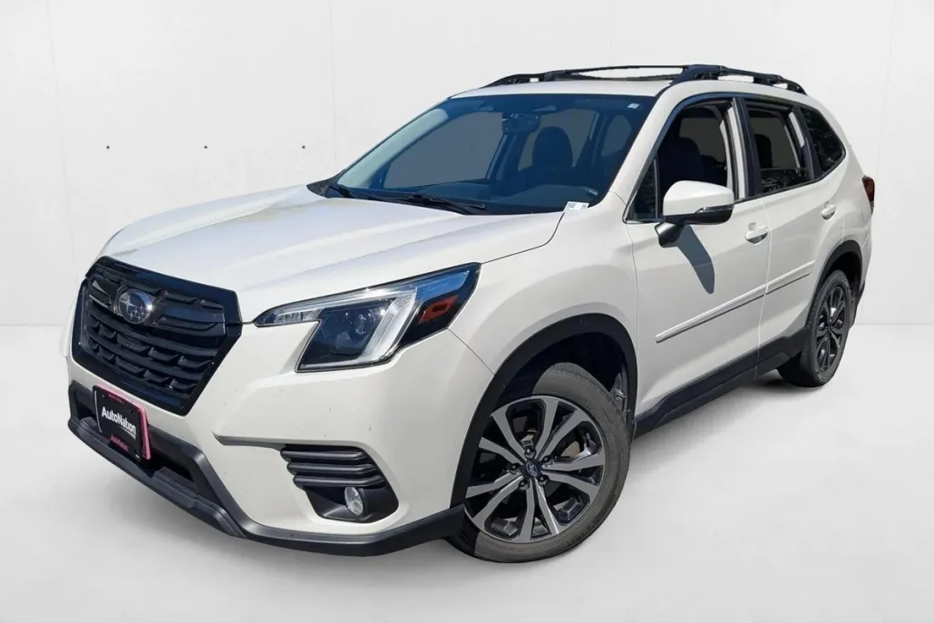 2022 Subaru Forester Limited photo 1