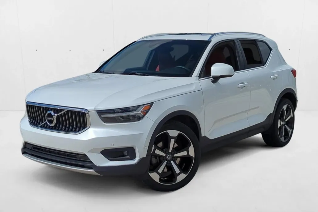 2019 Volvo XC40 T5 AWD Inscription photo 1