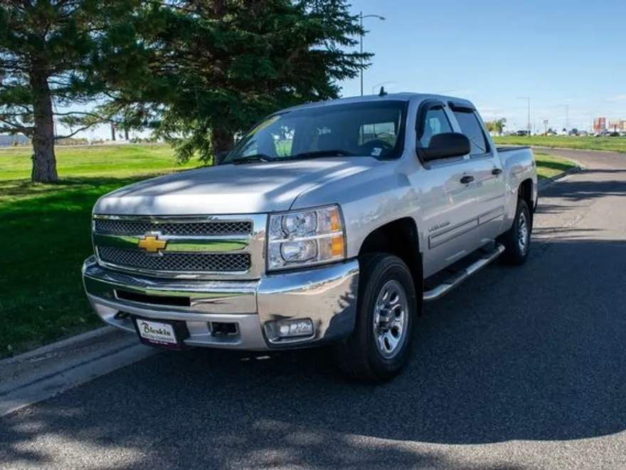 2012 Chevrolet Silverado 1500 LT photo 1