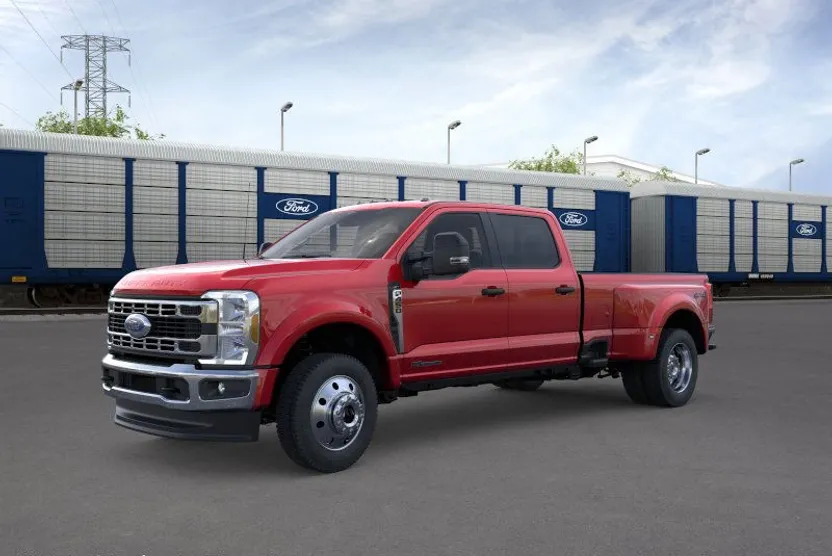 2026 Ford F-450 XLT photo 1