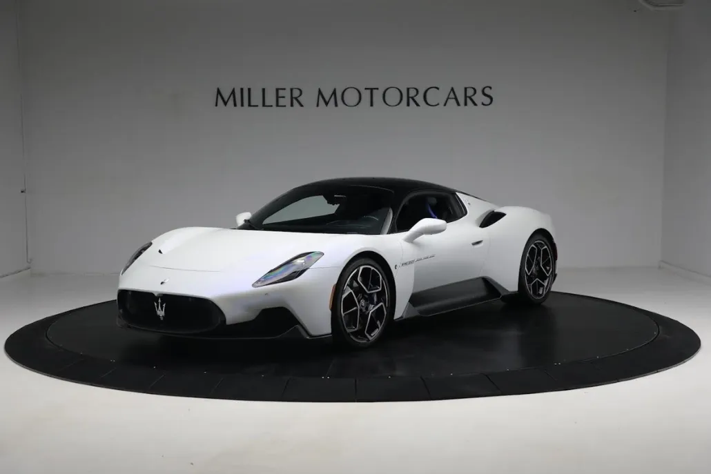 2022 Maserati MC20 Coupe photo 1