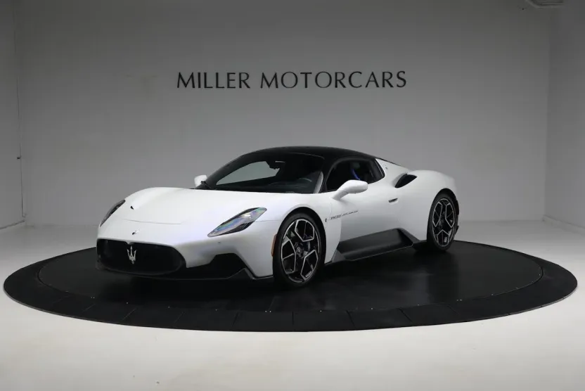 2022 Maserati MC20 Coupe photo 1