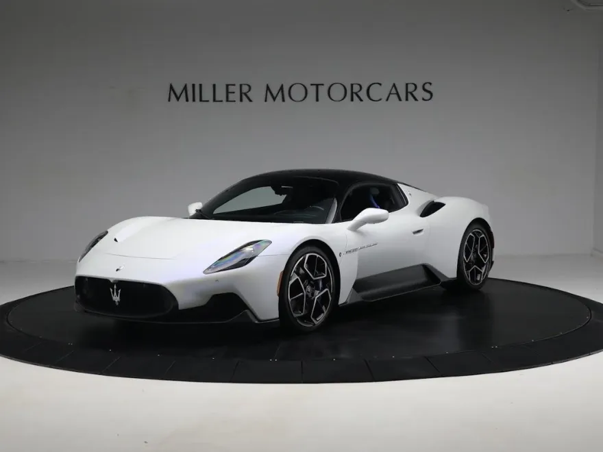 2022 Maserati MC20 Coupe photo 1