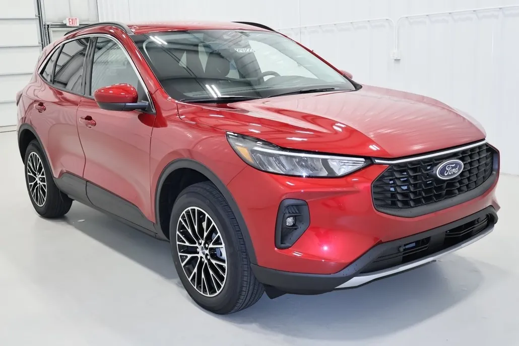 2024 Ford Escape Plug-In Hybrid Base photo 1
