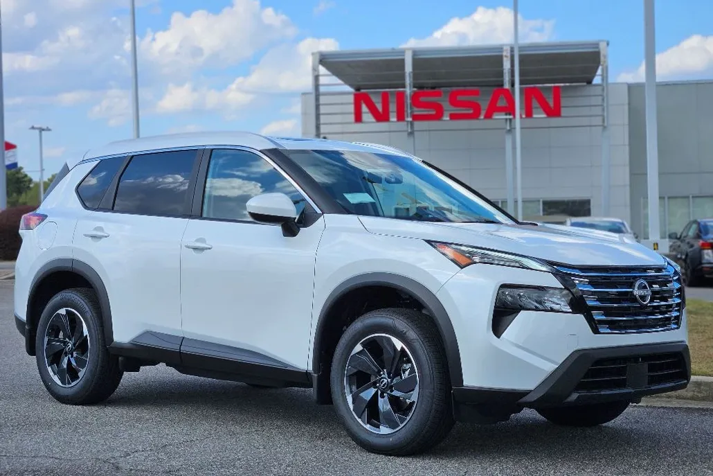 2026 Nissan Rogue SV photo 1
