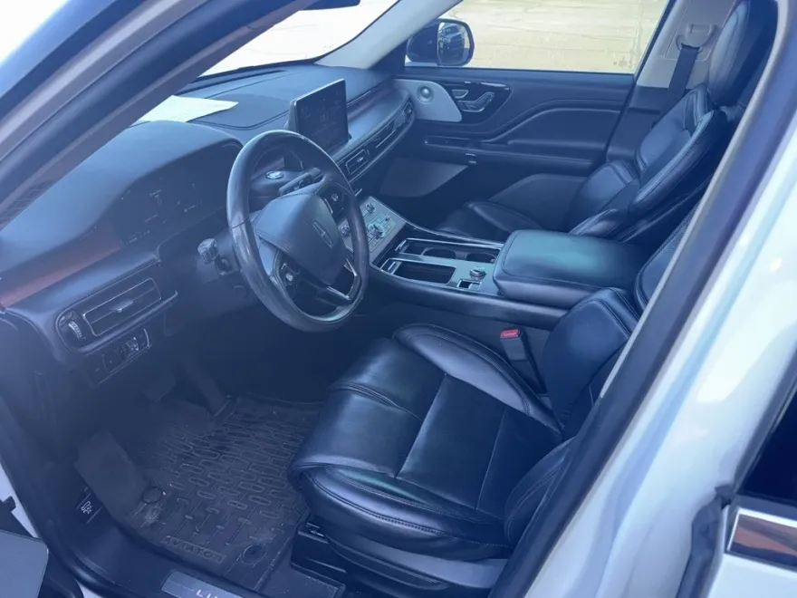 2022 Lincoln Aviator Reserve photo 1