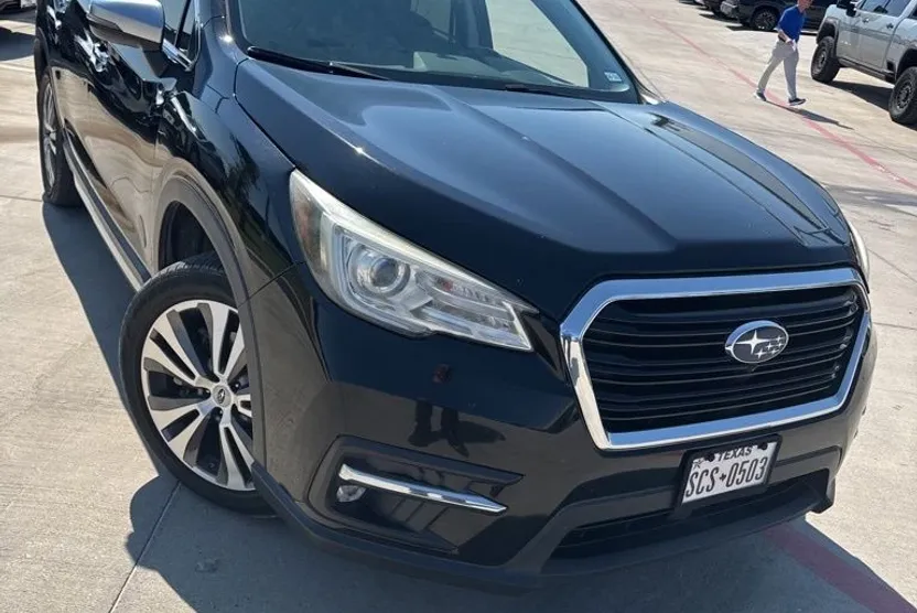 2019 Subaru Ascent Touring photo 1
