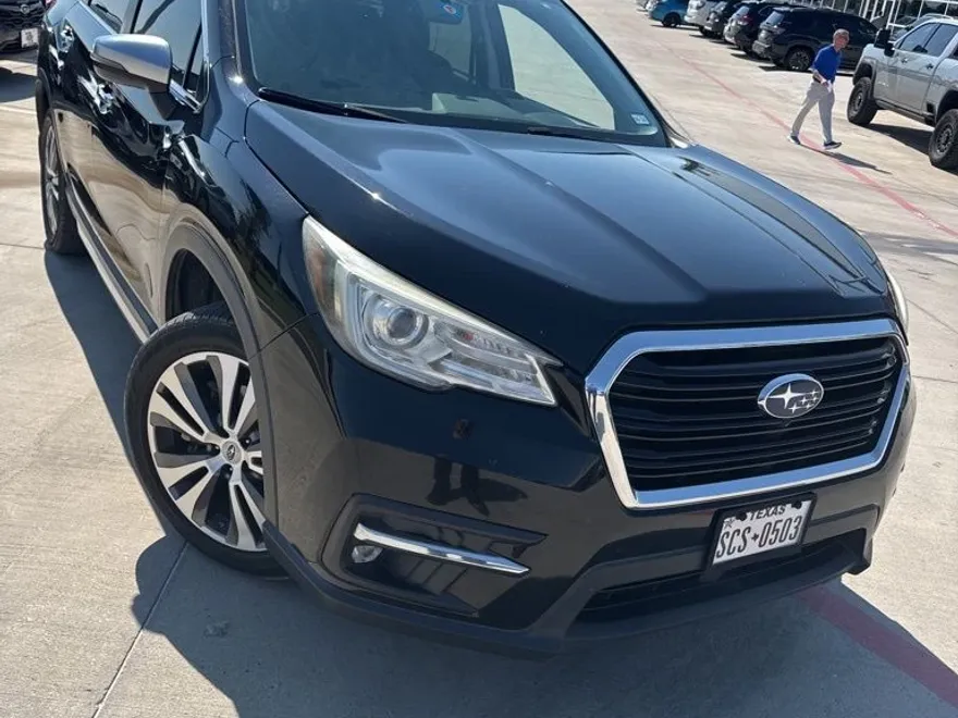2019 Subaru Ascent Touring photo 1