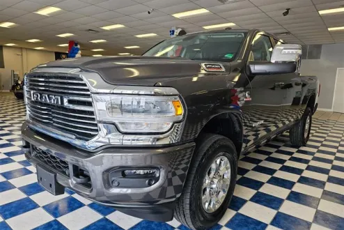 2024 Ram 2500 Laramie photo 3