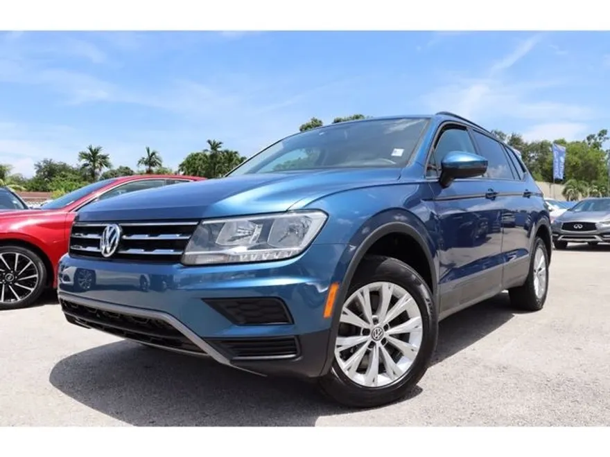 2018 Volkswagen Tiguan S photo 1