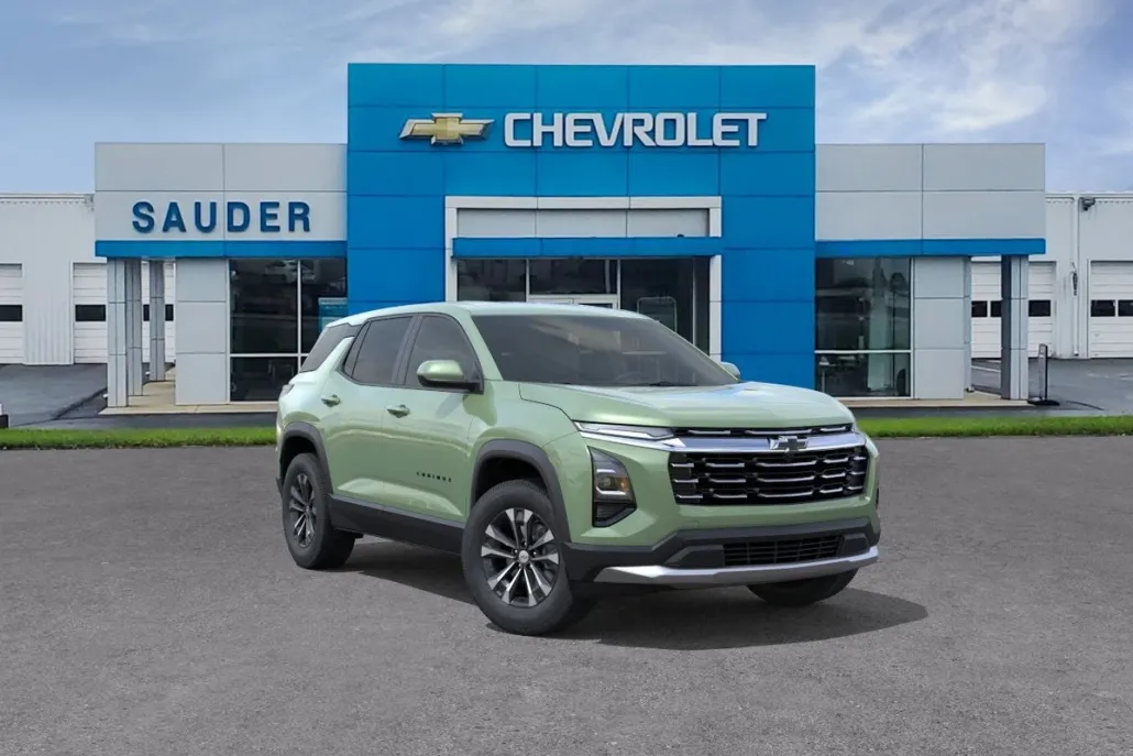2026 Chevrolet Equinox LT photo 1