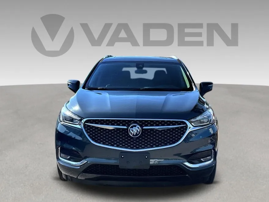 2021 Buick Enclave Avenir photo 1