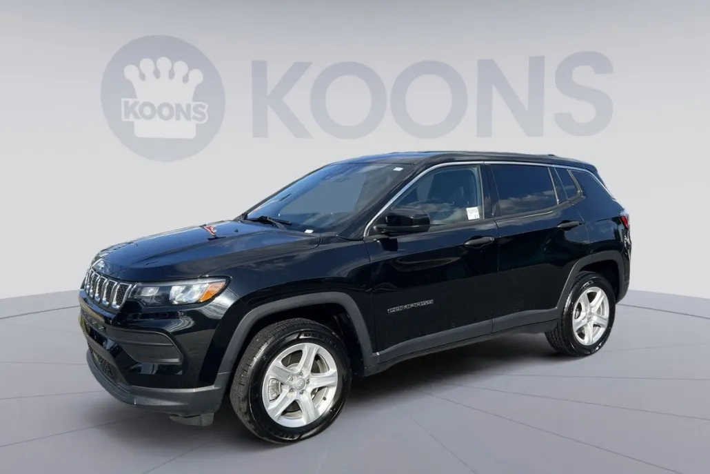 2023 Jeep Compass Sport photo 1
