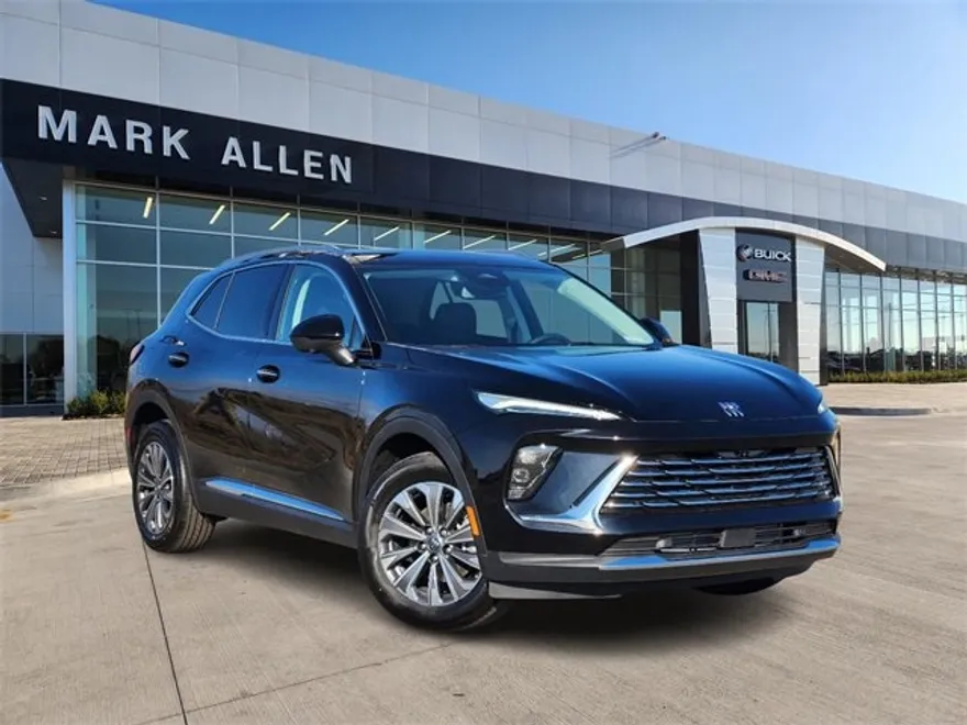 2025 Buick Envision Preferred photo 1