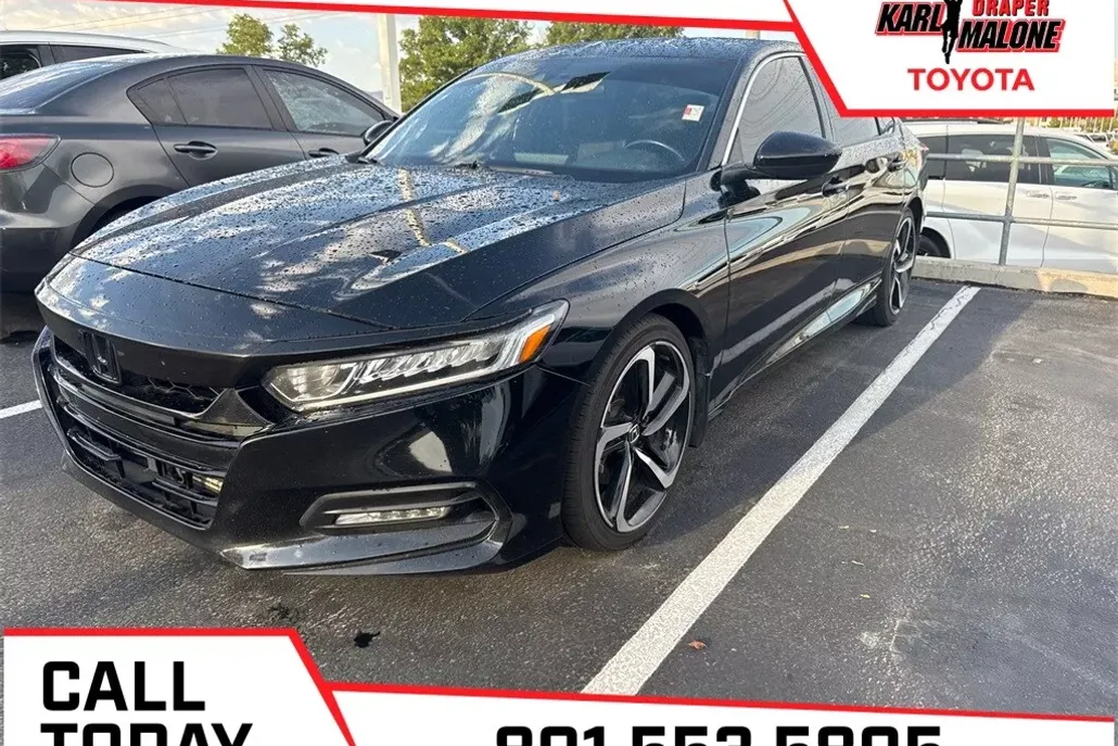 2018 Honda Accord Sport photo 1