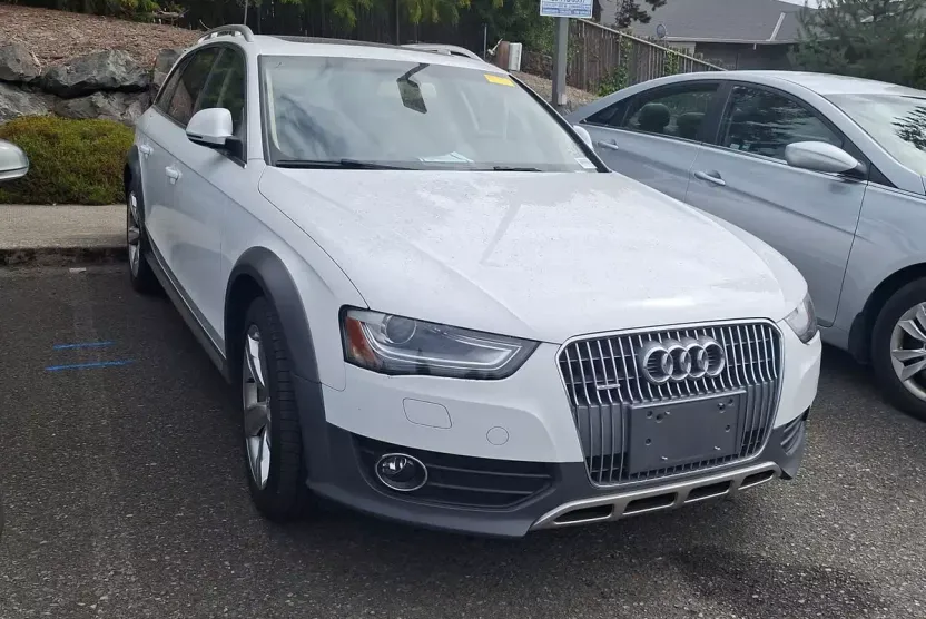 2015 Audi A4 Allroad Quattro Premium photo 1