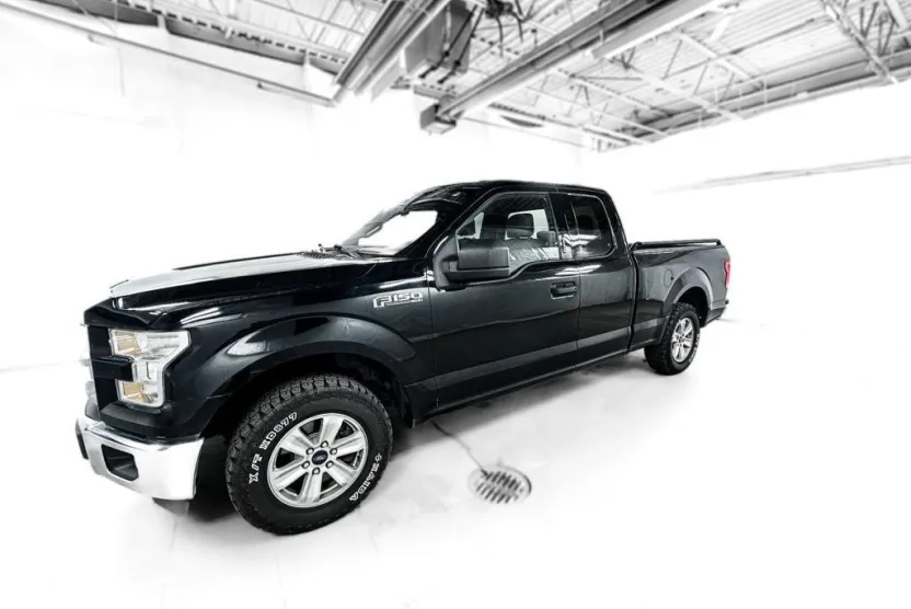 2016 Ford F-150 XLT photo 1