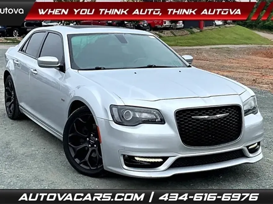 2020 Chrysler 300 S photo 1